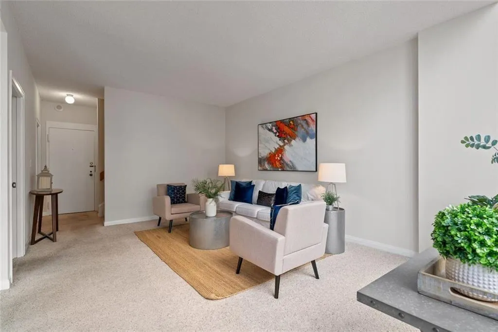 145 15th Street Ne Unit 602, Atlanta, Georgia 30309, 2 Bedrooms Bedrooms, ,2 BathroomsBathrooms,Residential,For Sale,145 15th Street Ne Unit 602,7613277