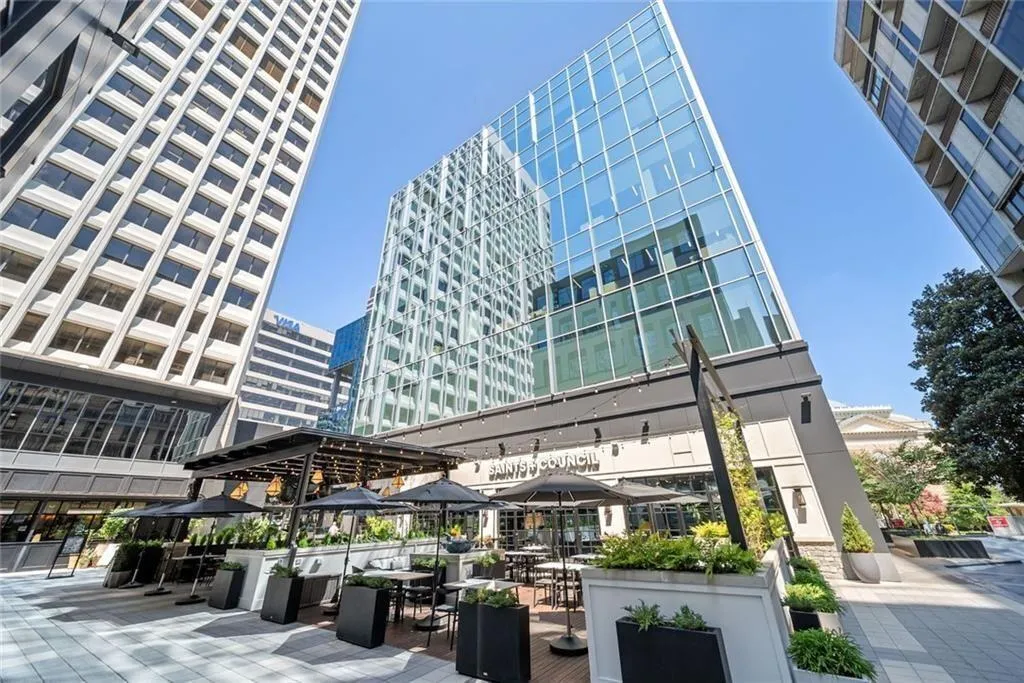 145 15th Street Ne Unit 602, Atlanta, Georgia 30309, 2 Bedrooms Bedrooms, ,2 BathroomsBathrooms,Residential,For Sale,145 15th Street Ne Unit 602,7613277