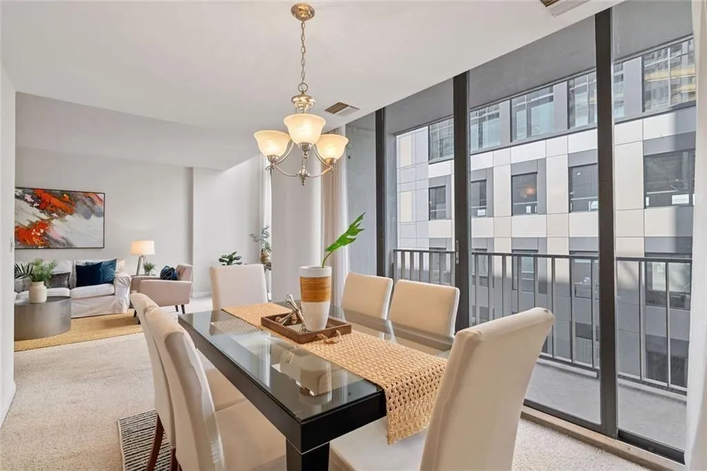 145 15th Street Ne Unit 602, Atlanta, Georgia 30309, 2 Bedrooms Bedrooms, ,2 BathroomsBathrooms,Residential,For Sale,145 15th Street Ne Unit 602,7613277