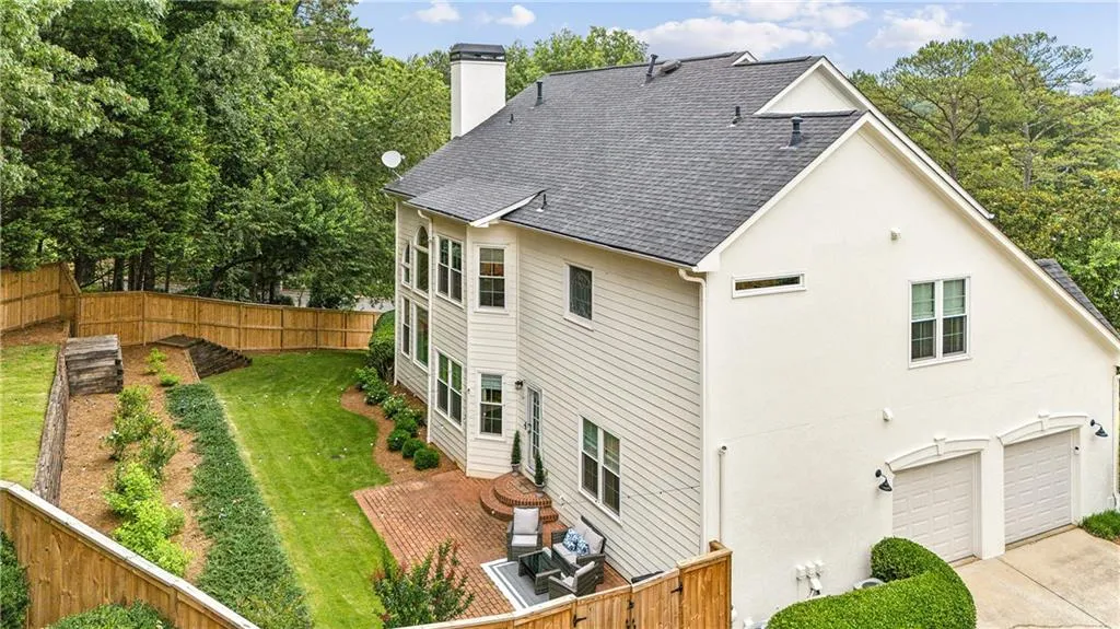 505 Woodmoore Court, Sandy Springs, Georgia 30342, 5 Bedrooms Bedrooms, ,4 BathroomsBathrooms,Residential,Sold,505 Woodmoore Court,7591074