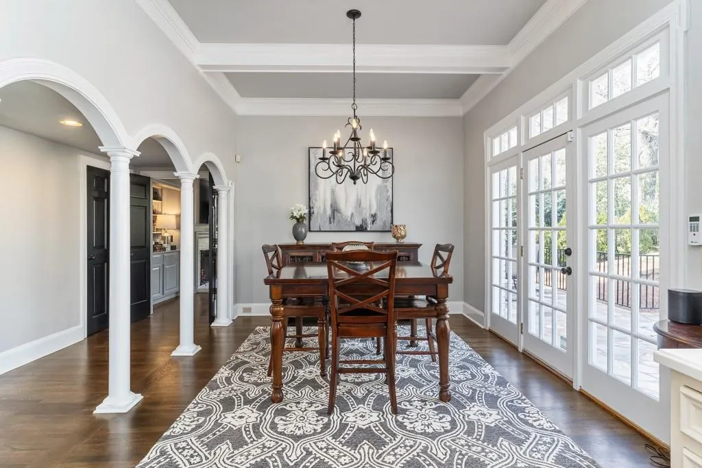 185 Churchill Drive, Sandy Springs, Georgia 30350, 4 Bedrooms Bedrooms, ,3 BathroomsBathrooms,Residential,Sold,185 Churchill Drive,6716364