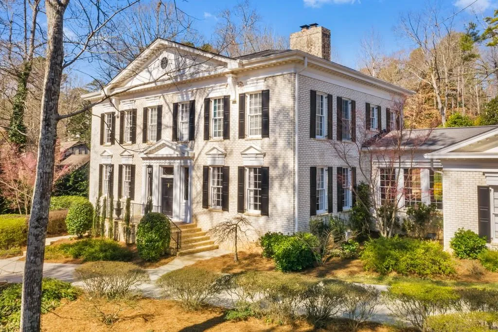 185 Churchill Drive, Sandy Springs, Georgia 30350, 4 Bedrooms Bedrooms, ,3 BathroomsBathrooms,Residential,Sold,185 Churchill Drive,6716364