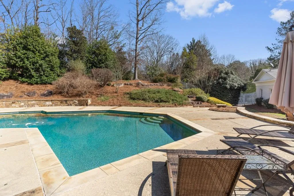 185 Churchill Drive, Sandy Springs, Georgia 30350, 4 Bedrooms Bedrooms, ,3 BathroomsBathrooms,Residential,Sold,185 Churchill Drive,6716364