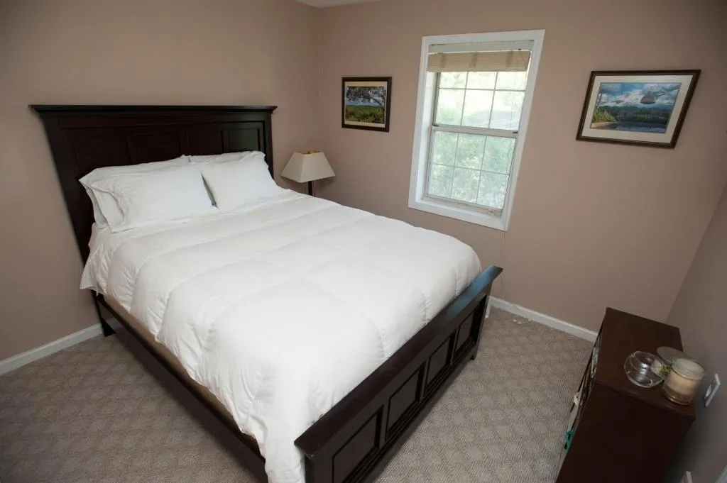 7750 Roswell Road Unit 4a, Sandy Springs, Georgia 30350, 3 Bedrooms Bedrooms, ,2 BathroomsBathrooms,Residential,Sold,7750 Roswell Road Unit 4a,5745438
