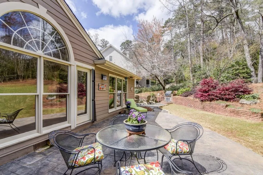 55 Pine Lake Drive, Sandy Springs, Georgia 30327, 5 Bedrooms Bedrooms, ,3 BathroomsBathrooms,Residential,Sold,55 Pine Lake Drive,5977409