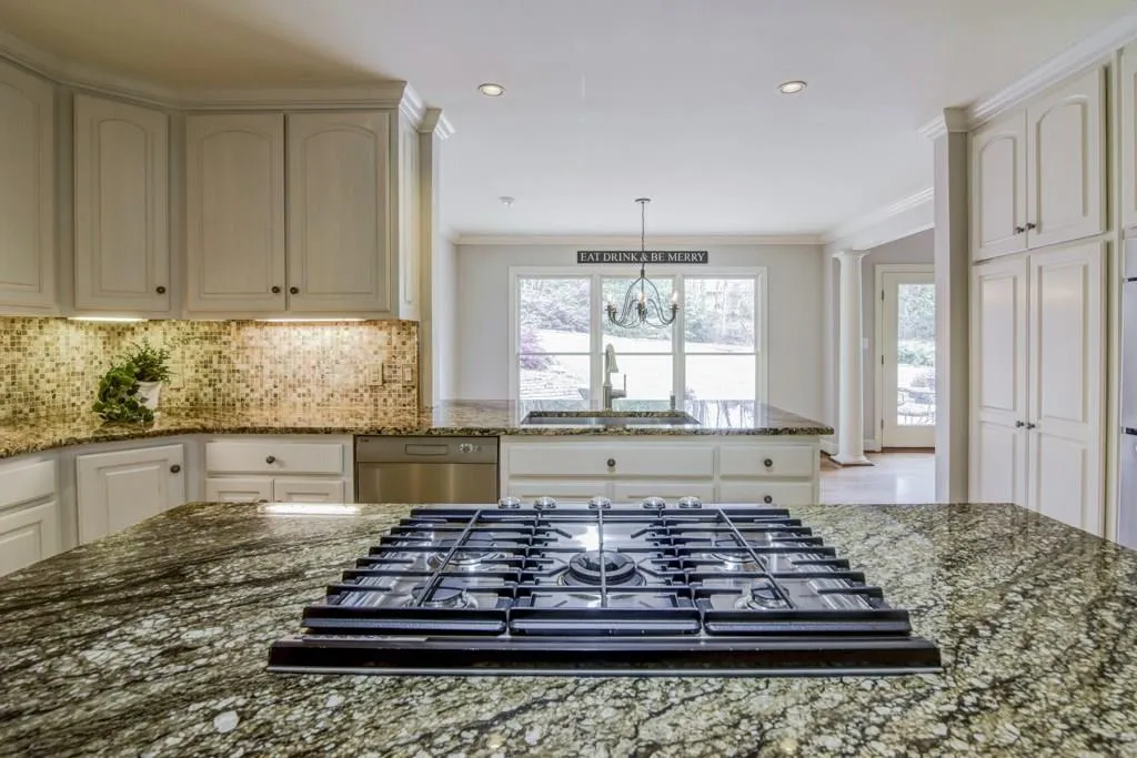 55 Pine Lake Drive, Sandy Springs, Georgia 30327, 5 Bedrooms Bedrooms, ,3 BathroomsBathrooms,Residential,Sold,55 Pine Lake Drive,5977409