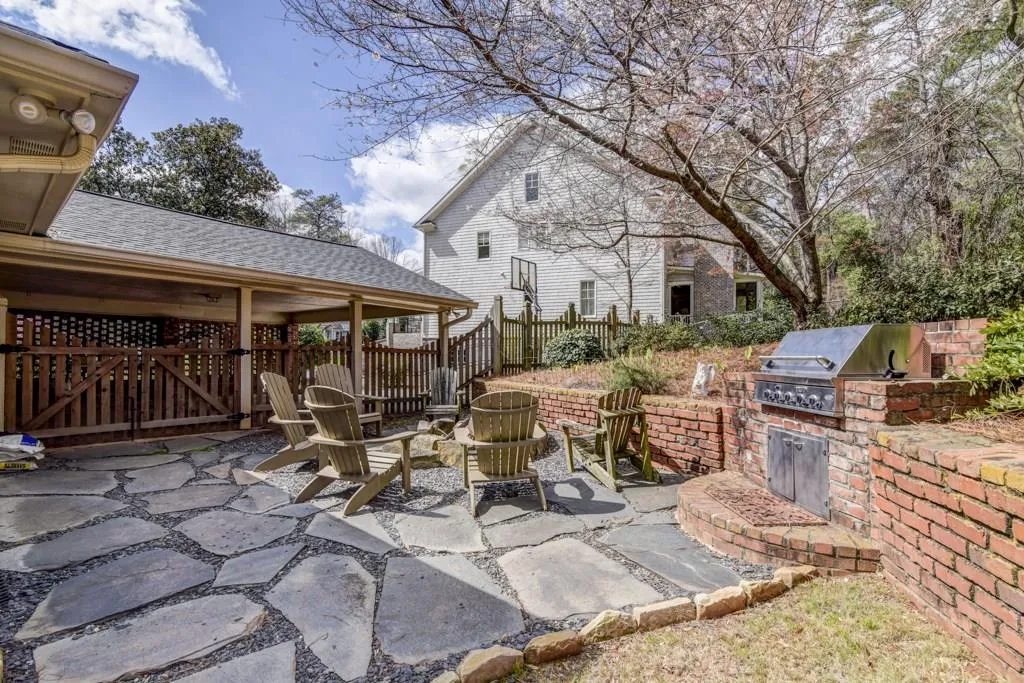 55 Pine Lake Drive, Sandy Springs, Georgia 30327, 5 Bedrooms Bedrooms, ,3 BathroomsBathrooms,Residential,Sold,55 Pine Lake Drive,5977409