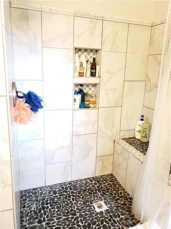 785 Sudbury Road, Sandy Springs, Georgia 30328, 5 Bedrooms Bedrooms, ,3 BathroomsBathrooms,Residential,Sold,785 Sudbury Road,7012324