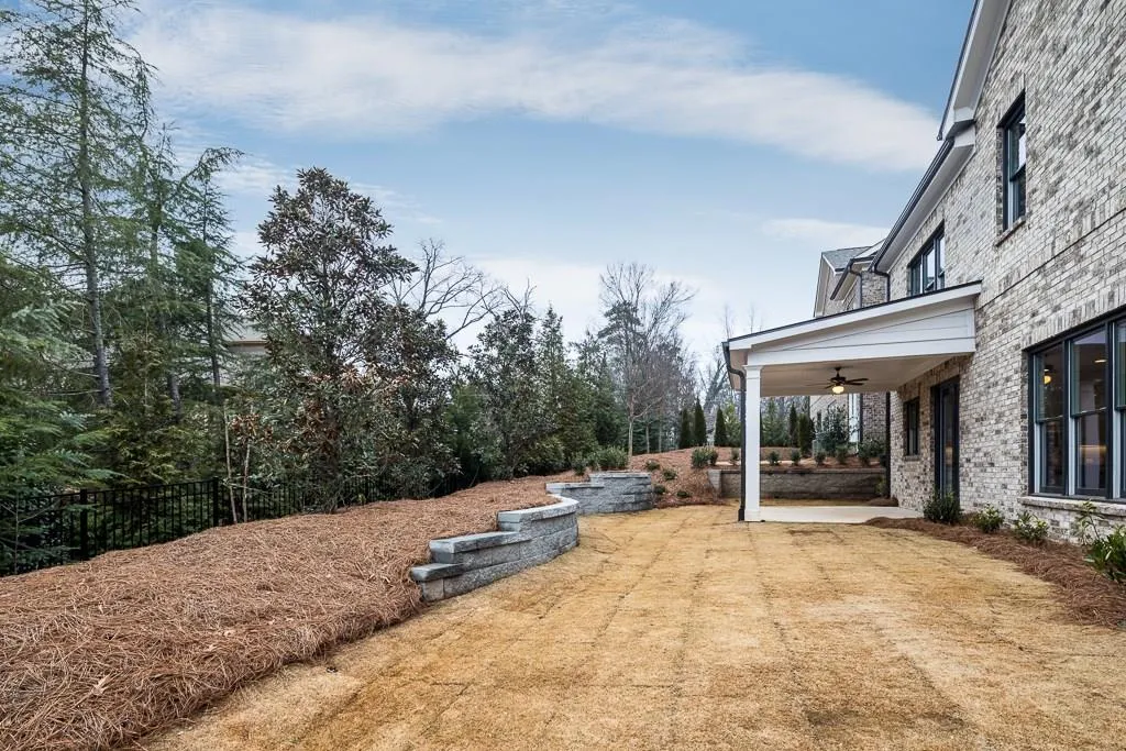 823 Novello Court, Sandy Springs, Georgia 30342, 5 Bedrooms Bedrooms, ,4 BathroomsBathrooms,Residential,Sold,823 Novello Court,5973359