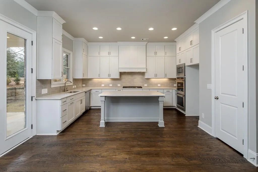 823 Novello Court, Sandy Springs, Georgia 30342, 5 Bedrooms Bedrooms, ,4 BathroomsBathrooms,Residential,Sold,823 Novello Court,5973359