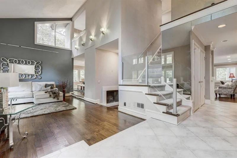 5430 E Idlewood Lane, Sandy Springs, Georgia 30327, 6 Bedrooms Bedrooms, ,4 BathroomsBathrooms,Residential,Sold,5430 E Idlewood Lane,6642453