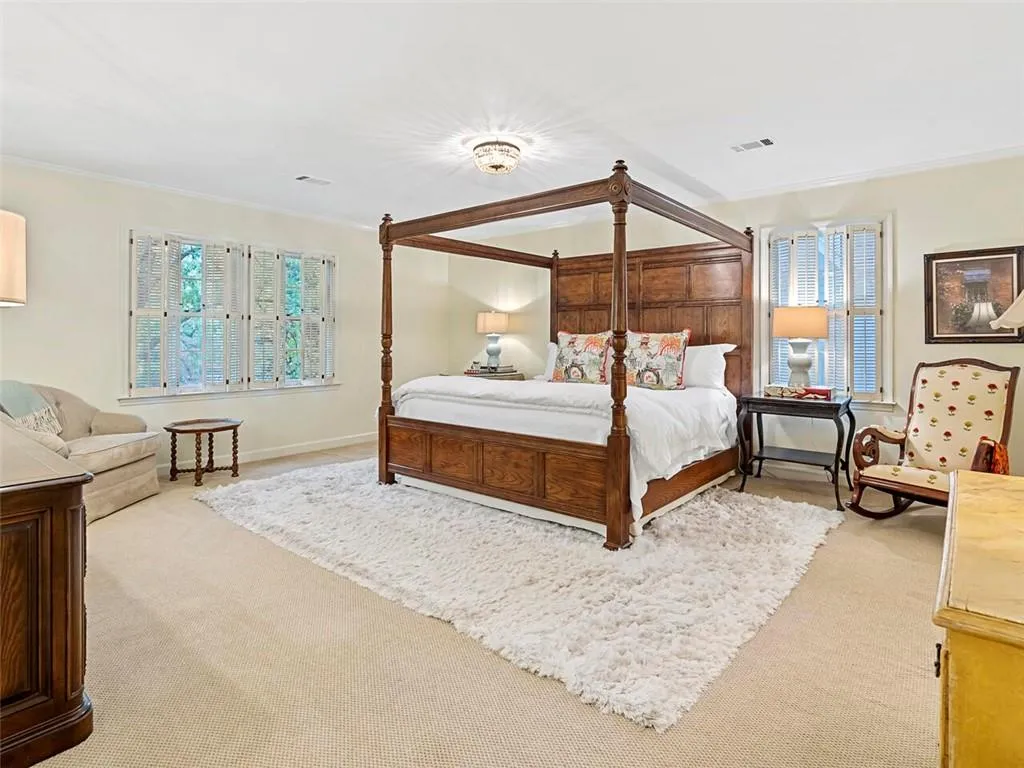 5485 Shiver Summit, Sandy Springs, Georgia 30342, 4 Bedrooms Bedrooms, ,3 BathroomsBathrooms,Residential,Sold,5485 Shiver Summit,6965814