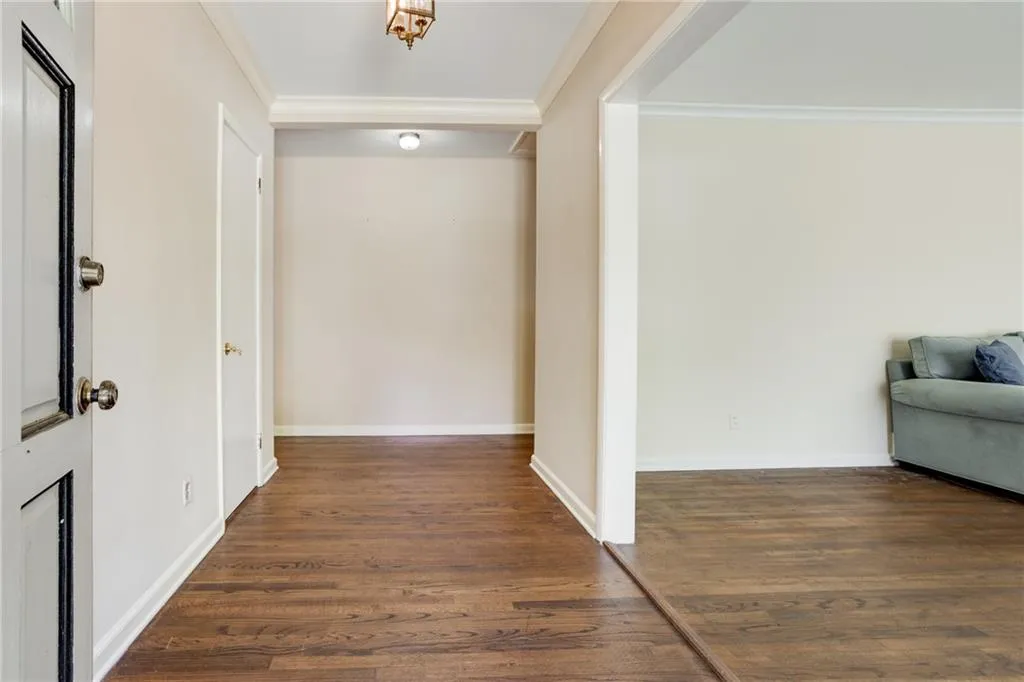 675 Glenforest Road, Sandy Springs, Georgia 30328, 3 Bedrooms Bedrooms, ,2 BathroomsBathrooms,Residential,Sold,675 Glenforest Road,7212750