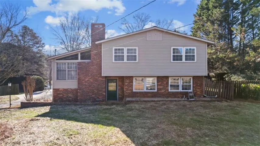 8 Lakemoore Drive, Rome, Georgia 30161
