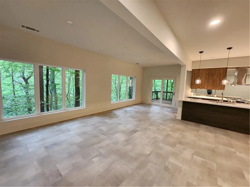 8305 Ison Road, Sandy Springs, Georgia 30350, 5 Bedrooms Bedrooms, ,4 BathroomsBathrooms,Residential,Sold,8305 Ison Road,7232236
