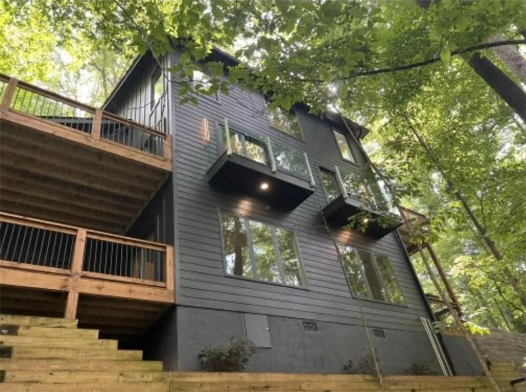 8305 Ison Road, Sandy Springs, Georgia 30350, 5 Bedrooms Bedrooms, ,4 BathroomsBathrooms,Residential,Sold,8305 Ison Road,7232236