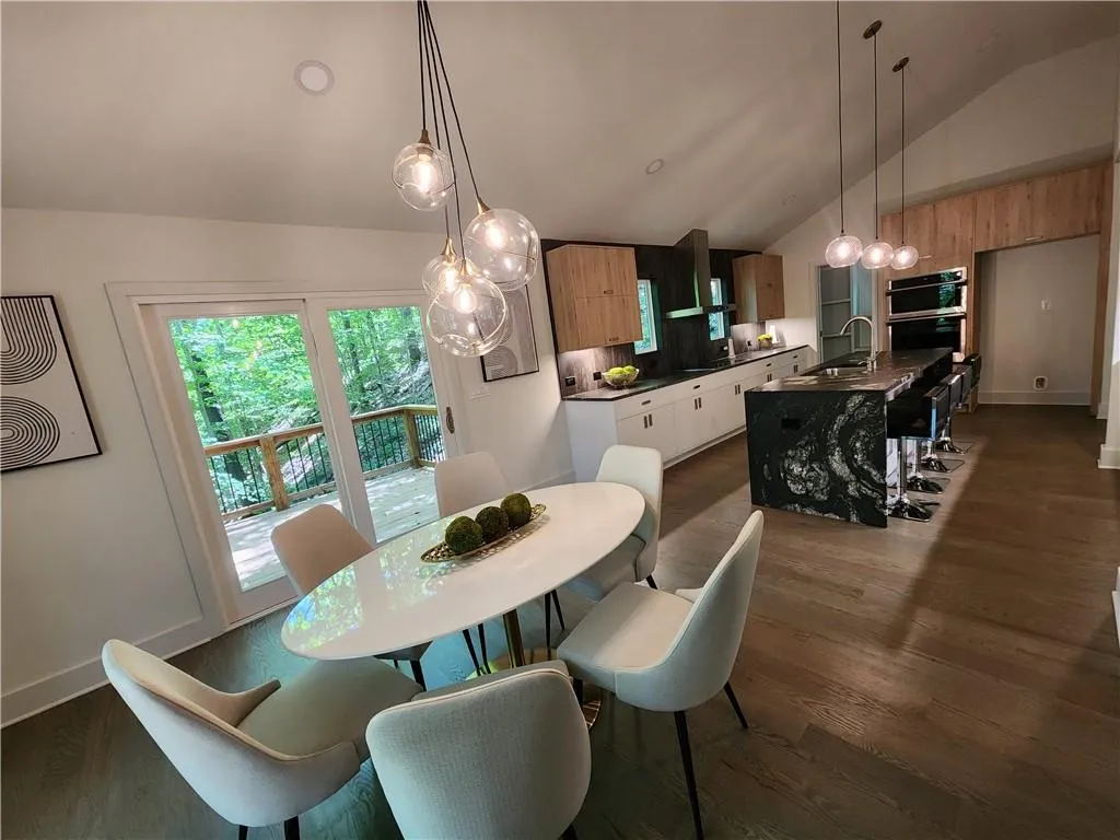 8305 Ison Road, Sandy Springs, Georgia 30350, 5 Bedrooms Bedrooms, ,4 BathroomsBathrooms,Residential,Sold,8305 Ison Road,7232236