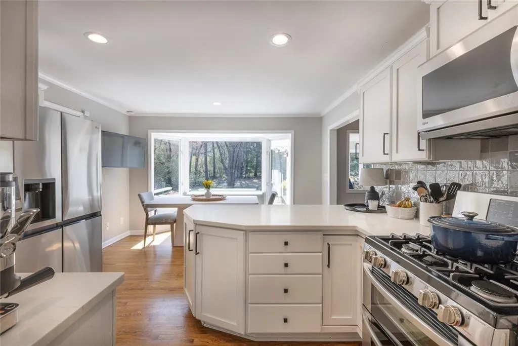775 E Powderhorn Road Ne, Sandy Springs, Georgia 30342, 4 Bedrooms Bedrooms, ,3 BathroomsBathrooms,Residential,For Sale,775 E Powderhorn Road Ne,7732463