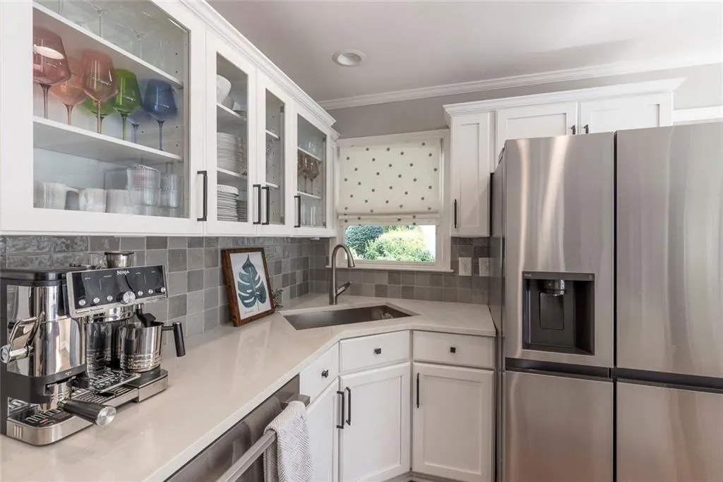 775 E Powderhorn Road Ne, Sandy Springs, Georgia 30342, 4 Bedrooms Bedrooms, ,3 BathroomsBathrooms,Residential,For Sale,775 E Powderhorn Road Ne,7732463