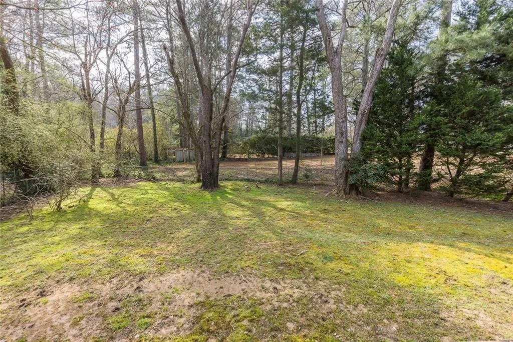 775 E Powderhorn Road Ne, Sandy Springs, Georgia 30342, 4 Bedrooms Bedrooms, ,3 BathroomsBathrooms,Residential,For Sale,775 E Powderhorn Road Ne,7732463