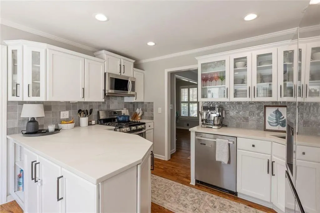 775 E Powderhorn Road Ne, Sandy Springs, Georgia 30342, 4 Bedrooms Bedrooms, ,3 BathroomsBathrooms,Residential,For Sale,775 E Powderhorn Road Ne,7732463