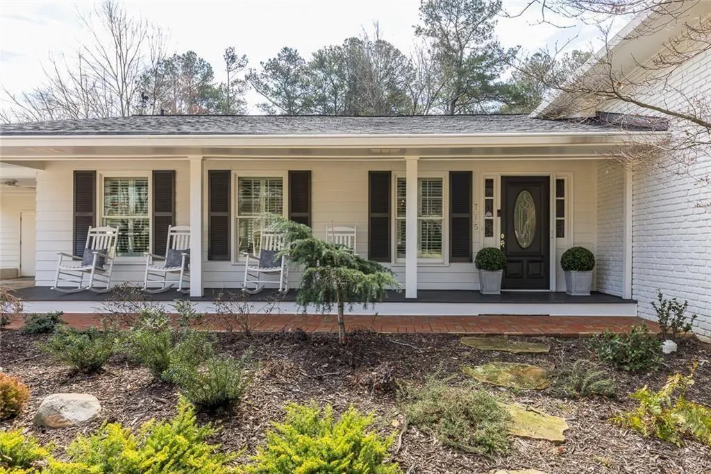 775 E Powderhorn Road Ne, Sandy Springs, Georgia 30342, 4 Bedrooms Bedrooms, ,3 BathroomsBathrooms,Residential,For Sale,775 E Powderhorn Road Ne,7732463