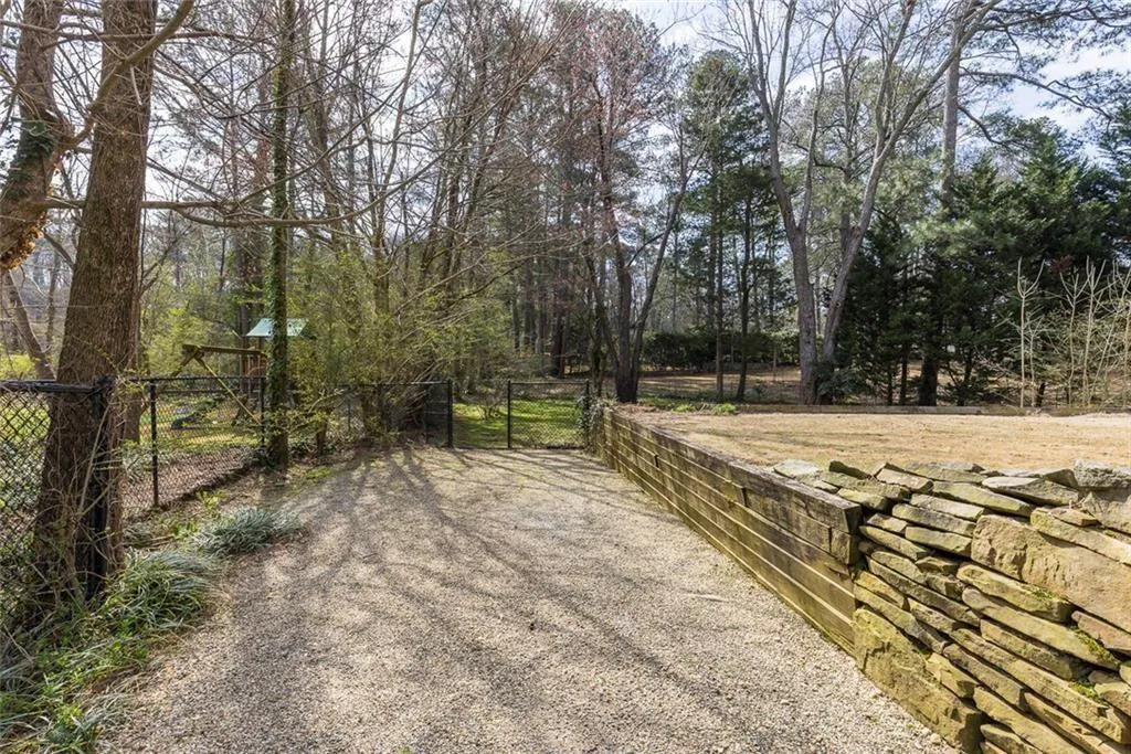 775 E Powderhorn Road Ne, Sandy Springs, Georgia 30342, 4 Bedrooms Bedrooms, ,3 BathroomsBathrooms,Residential,For Sale,775 E Powderhorn Road Ne,7732463