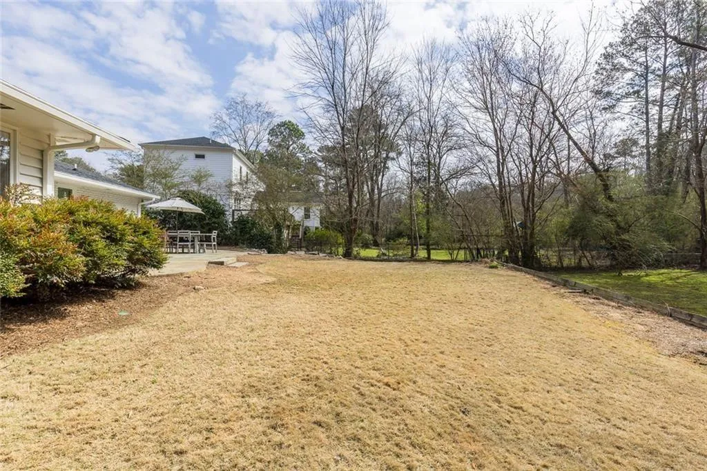 775 E Powderhorn Road Ne, Sandy Springs, Georgia 30342, 4 Bedrooms Bedrooms, ,3 BathroomsBathrooms,Residential,For Sale,775 E Powderhorn Road Ne,7732463