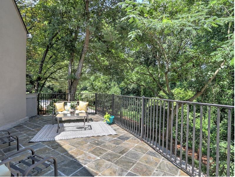 150 River North Circle, Sandy Springs, Georgia 30328, 4 Bedrooms Bedrooms, ,3 BathroomsBathrooms,Residential,Sold,150 River North Circle,7290962