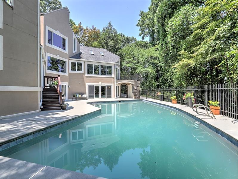 150 River North Circle, Sandy Springs, Georgia 30328, 4 Bedrooms Bedrooms, ,3 BathroomsBathrooms,Residential,Sold,150 River North Circle,7290962