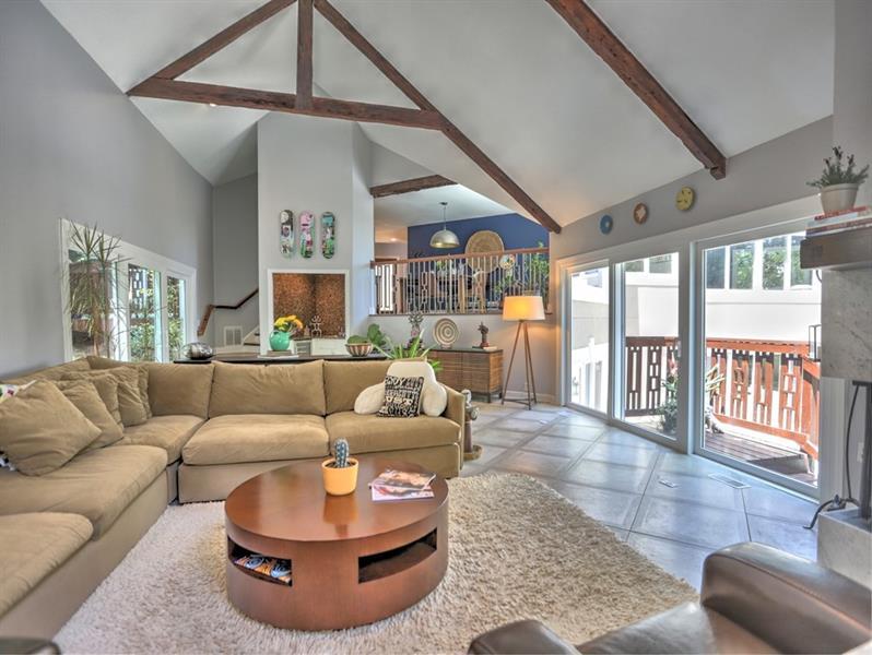 150 River North Circle, Sandy Springs, Georgia 30328, 4 Bedrooms Bedrooms, ,3 BathroomsBathrooms,Residential,Sold,150 River North Circle,7290962