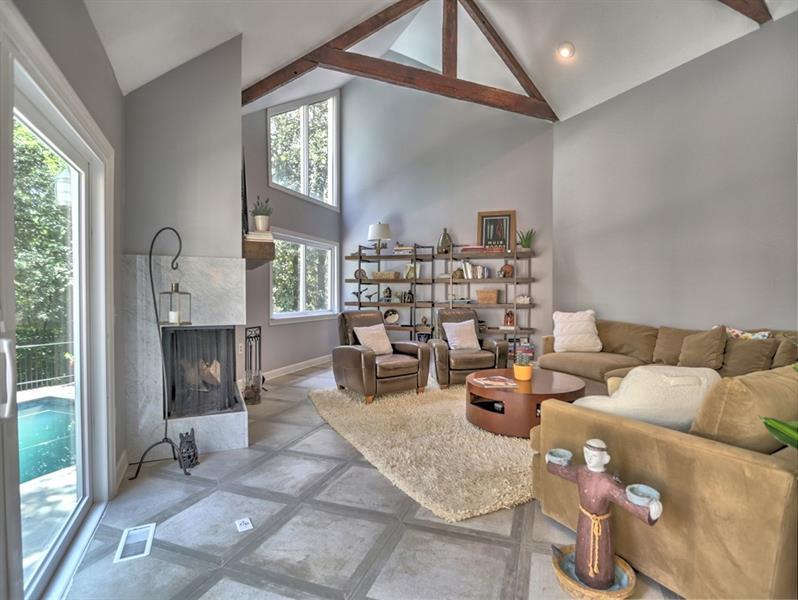 150 River North Circle, Sandy Springs, Georgia 30328, 4 Bedrooms Bedrooms, ,3 BathroomsBathrooms,Residential,Sold,150 River North Circle,7290962