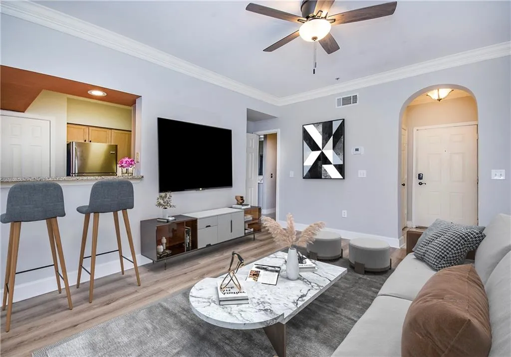 3777 Peachtree Road Ne Unit 1416, Atlanta, Georgia 30319, 1 Bedroom Bedrooms, ,1 BathroomBathrooms,Residential,For Sale,3777 Peachtree Road Ne Unit 1416,7671832