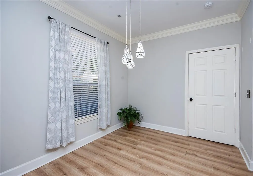 3777 Peachtree Road Ne Unit 1416, Atlanta, Georgia 30319, 1 Bedroom Bedrooms, ,1 BathroomBathrooms,Residential,For Sale,3777 Peachtree Road Ne Unit 1416,7671832