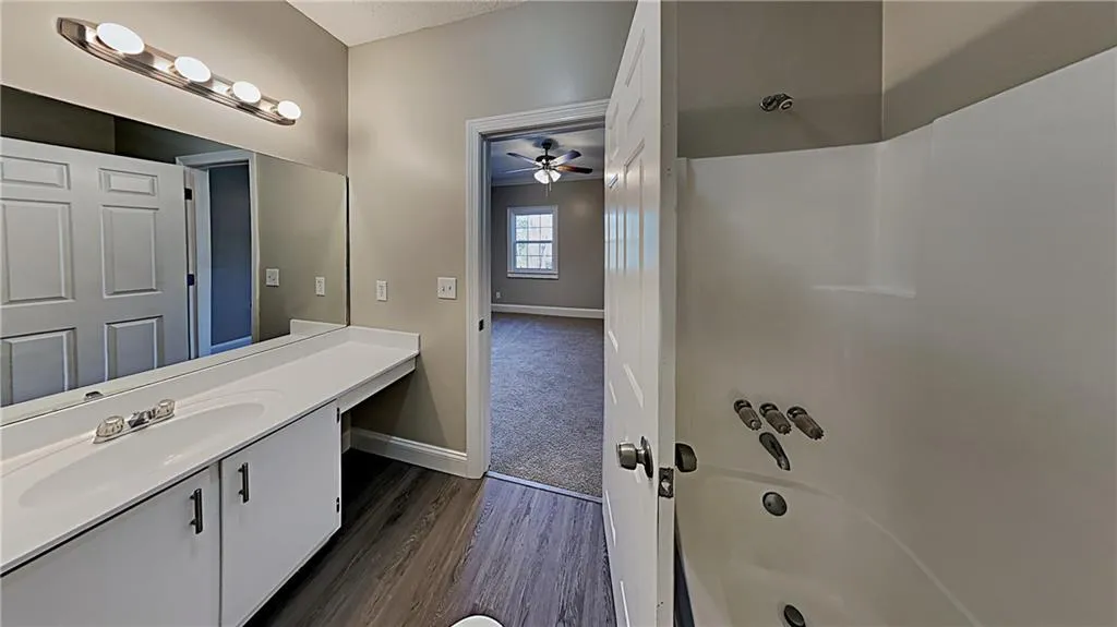 5996 Mitchell Road Unit 2, Sandy Springs, Georgia 30328, 3 Bedrooms Bedrooms, ,3 BathroomsBathrooms,Residential,Sold,5996 Mitchell Road Unit 2,7024579