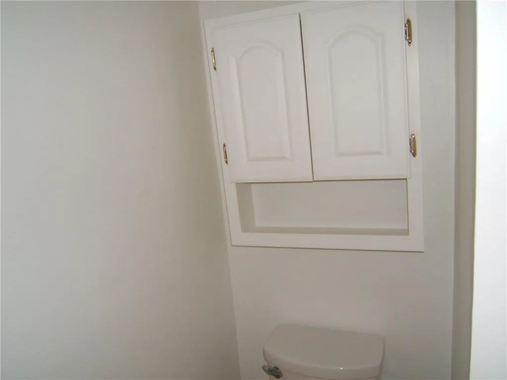 6851 Roswell Road Unit A-23, Sandy Springs, Georgia 30328, 2 Bedrooms Bedrooms, ,2 BathroomsBathrooms,Residential,Sold,6851 Roswell Road Unit A-23,6921352