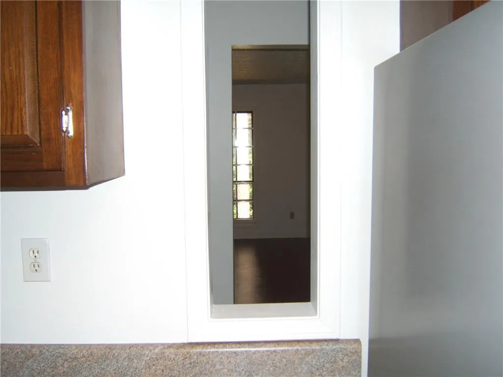 6851 Roswell Road Unit A-23, Sandy Springs, Georgia 30328, 2 Bedrooms Bedrooms, ,2 BathroomsBathrooms,Residential,Sold,6851 Roswell Road Unit A-23,6921352