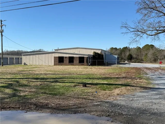 1865 Us 41 Hwy, Calhoun, Georgia 30701