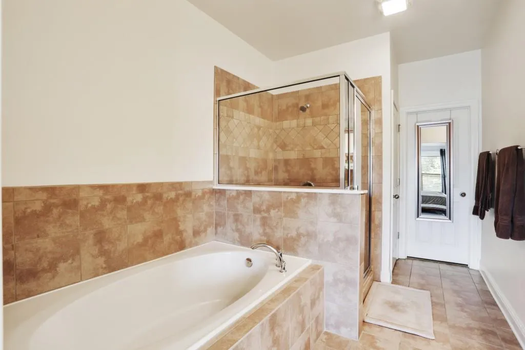 7805 Glisten Avenue, Sandy Springs, Georgia 30338, 3 Bedrooms Bedrooms, ,3 BathroomsBathrooms,Residential,Sold,7805 Glisten Avenue,5763750