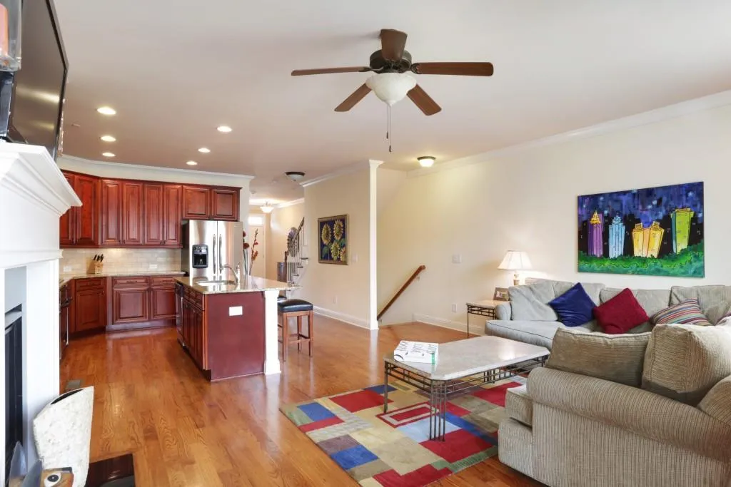 7805 Glisten Avenue, Sandy Springs, Georgia 30338, 3 Bedrooms Bedrooms, ,3 BathroomsBathrooms,Residential,Sold,7805 Glisten Avenue,5763750