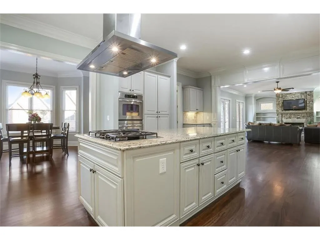 1749 Buckhead Lane Ne, Brookhaven, Georgia 30324, 5 Bedrooms Bedrooms, ,6 BathroomsBathrooms,Residential,Sold,1749 Buckhead Lane Ne,5869957