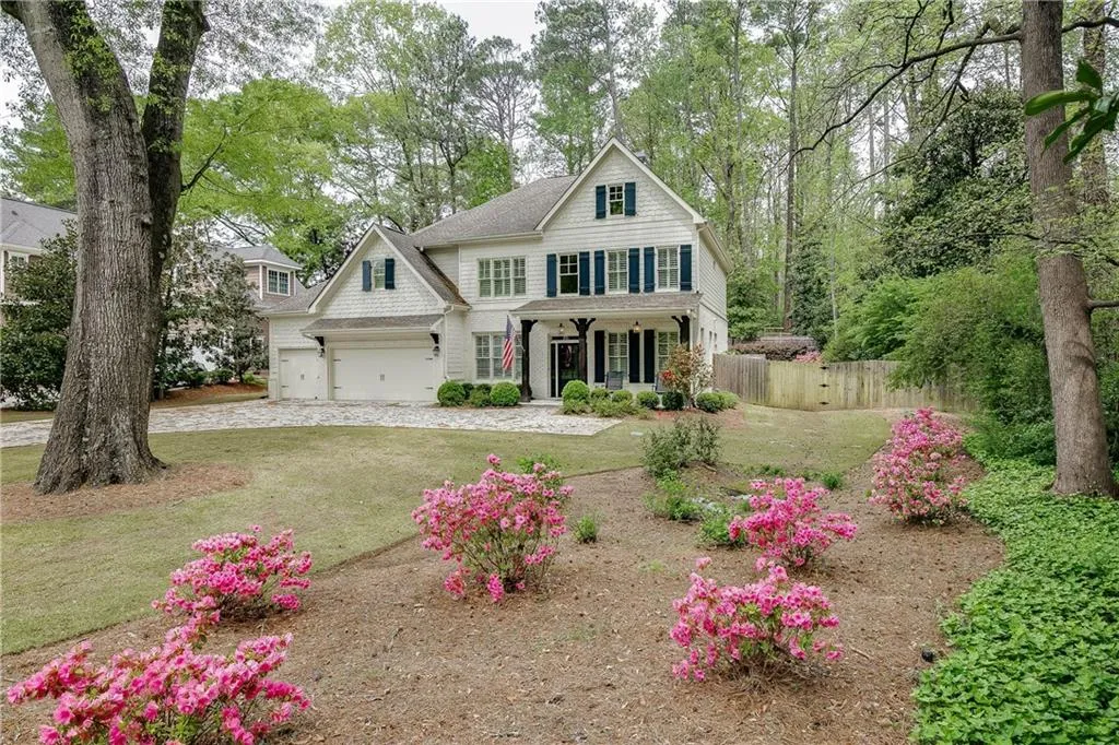 580 Windsor Parkway, Atlanta, Georgia 30342, 5 Bedrooms Bedrooms, ,4 BathroomsBathrooms,Residential,Sold,580 Windsor Parkway,6534737