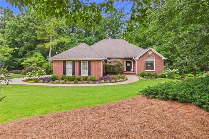 5007 Lakeridge Close, Mcdonough, Georgia 30253