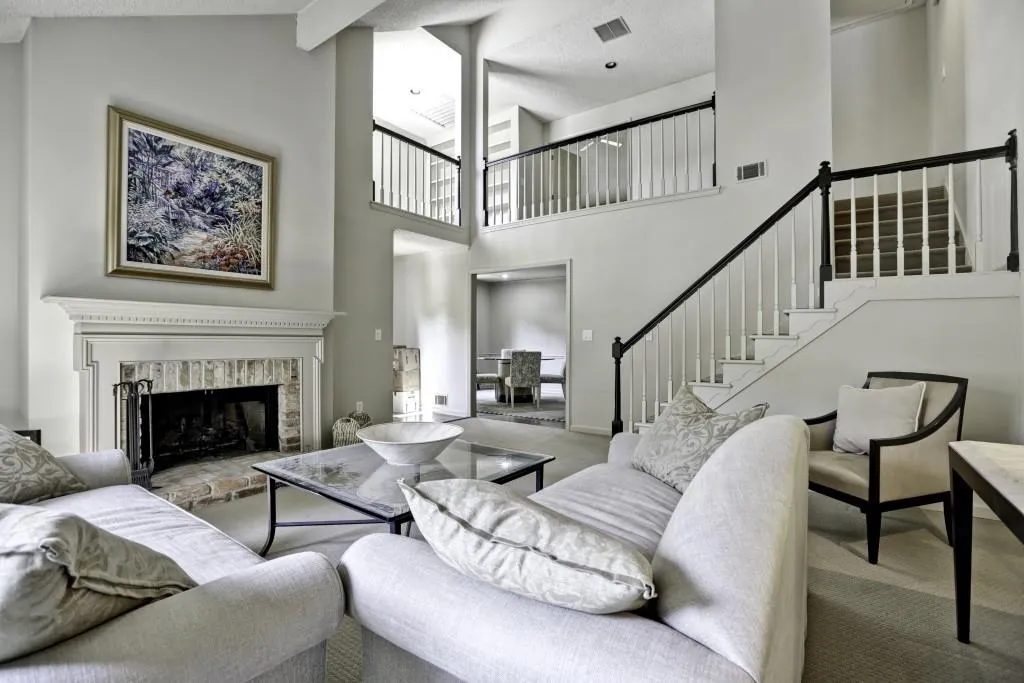 1609 Defoors Walk Nw Unit 1609, Atlanta, Georgia 30318, 2 Bedrooms Bedrooms, ,2 BathroomsBathrooms,Residential,Sold,1609 Defoors Walk Nw Unit 1609,5758831