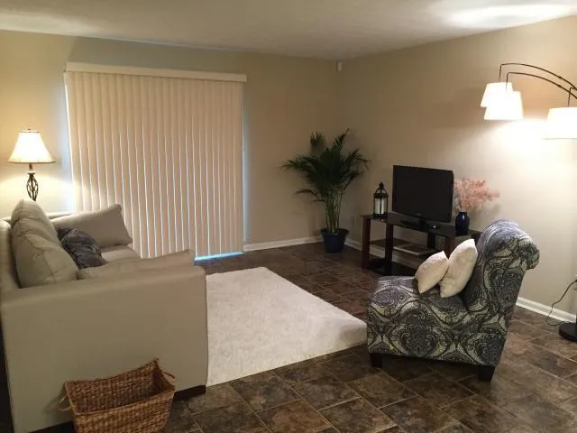 3175 Seven Pines Court Unit 203, Atlanta, Georgia 30339, 2 Bedrooms Bedrooms, ,2 BathroomsBathrooms,Residential,Sold,3175 Seven Pines Court Unit 203,5648908