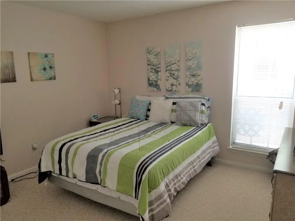 601 Granville Court, Sandy Springs, Georgia 30328, 1 Bedroom Bedrooms, ,1 BathroomBathrooms,Residential,Sold,601 Granville Court,7059290