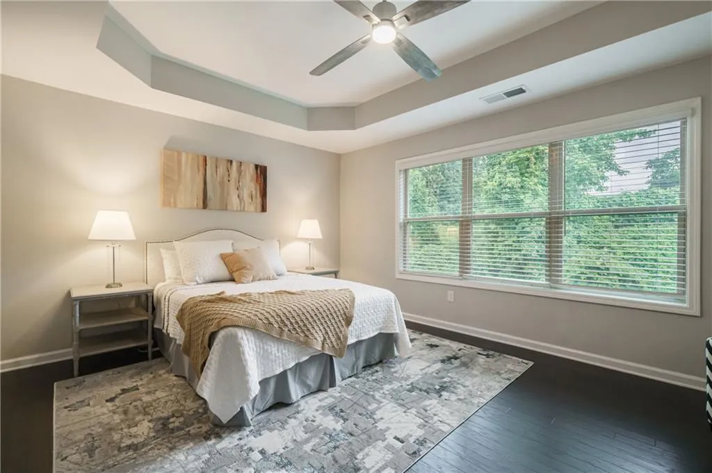 377 Provenance Drive, Sandy Springs, Georgia 30328, 3 Bedrooms Bedrooms, ,3 BathroomsBathrooms,Residential,Sold,377 Provenance Drive,6896060