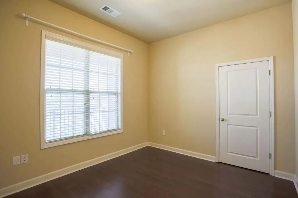 7265 Glisten Avenue Unit 135, Sandy Springs, Georgia 30328, 2 Bedrooms Bedrooms, ,2 BathroomsBathrooms,Residential,Sold,7265 Glisten Avenue Unit 135,5994276