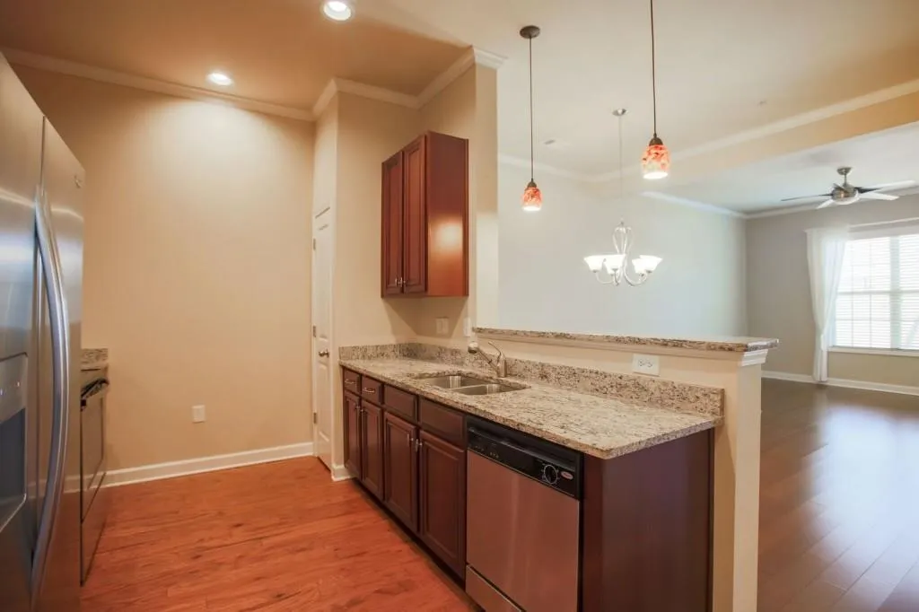 7265 Glisten Avenue Unit 135, Sandy Springs, Georgia 30328, 2 Bedrooms Bedrooms, ,2 BathroomsBathrooms,Residential,Sold,7265 Glisten Avenue Unit 135,5994276