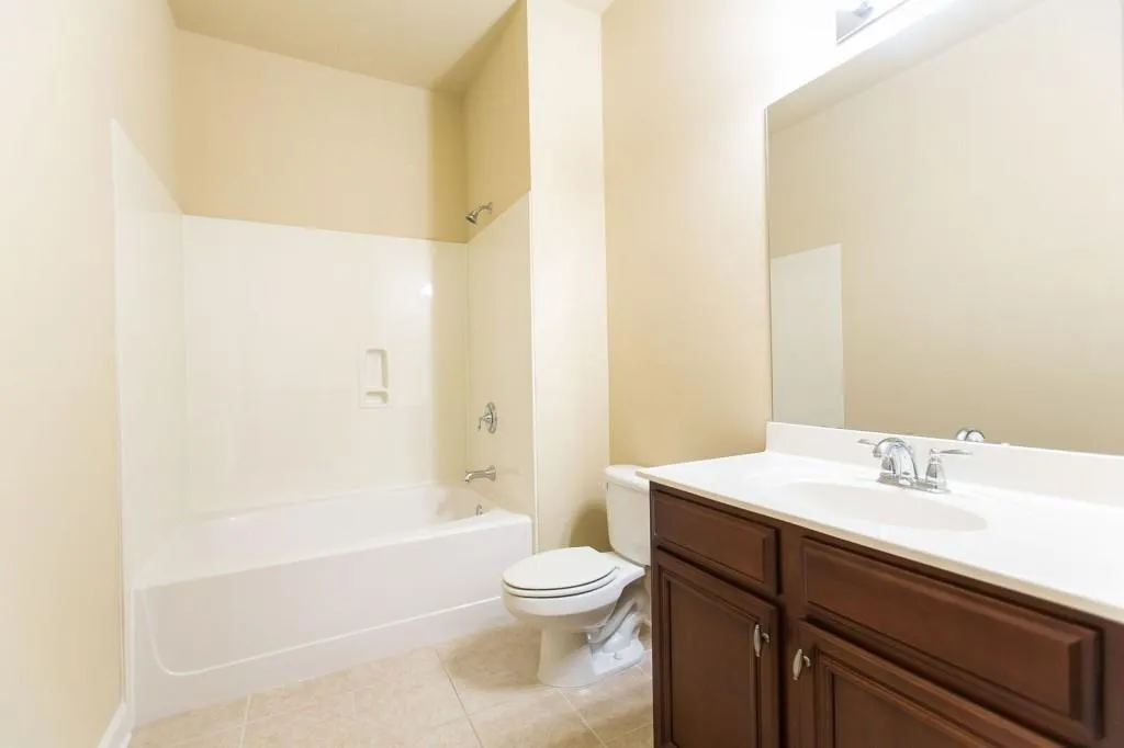 7265 Glisten Avenue Unit 135, Sandy Springs, Georgia 30328, 2 Bedrooms Bedrooms, ,2 BathroomsBathrooms,Residential,Sold,7265 Glisten Avenue Unit 135,5994276